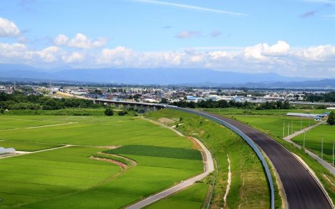 【米沢市】東北中央自動車道（福島～米沢間）が開通