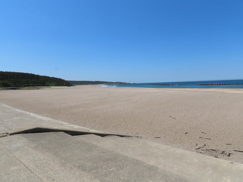 青森県八戸市 三陸ジオパーク みちのく潮風トレイル 大須賀海岸 白浜海水浴場